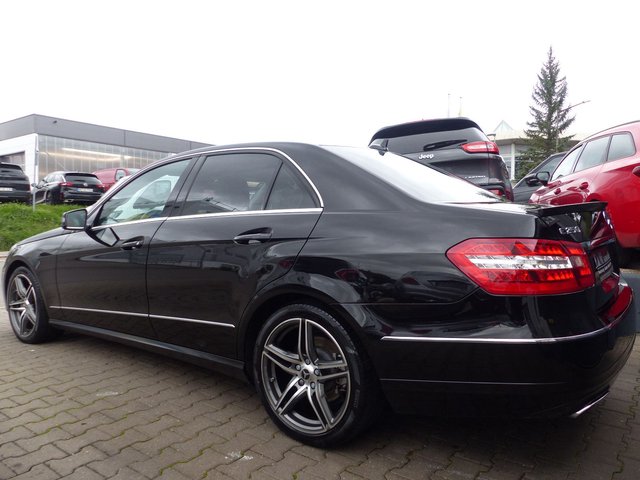 Mercedes-Benz E 250 CGI Automatik*AVANTGARDE*NAVI*LEDER BEIGE* - photo 6