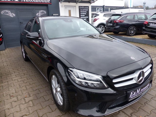Mercedes-Benz C 200 d Automatik*PANORAMDACH*LED*PDC*SHZ* - photo 2
