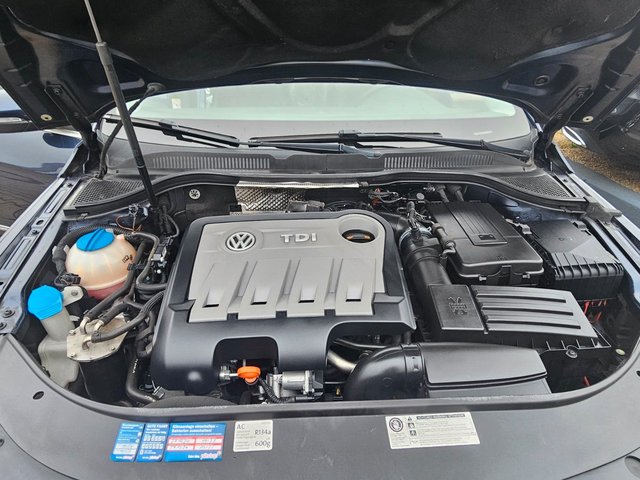 Volkswagen Passat CC Automatik*R-LINE*LEDER*SHZ*PDC*18 ZOLL - foto 10