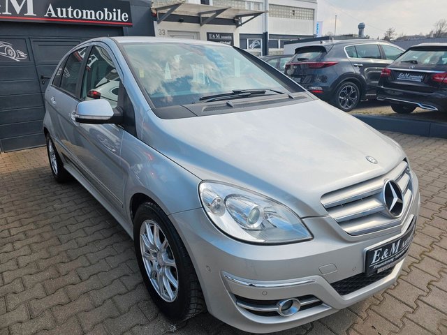 Mercedes-Benz B 200CDI Automatik*SPORTPAKET*NAVI*XENON*PDC*SHZ - bilder 2