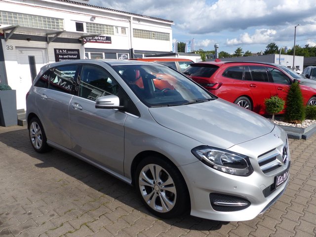 Mercedes-Benz B 180 CDIAutomatik*URBAN*NAVI*SHZ*TEMPOMAT* - bilder 2