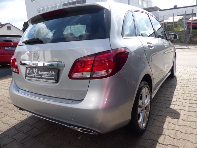 Mercedes-Benz B 180 CDIAutomatik*URBAN*NAVI*SHZ*TEMPOMAT* - bilder 7