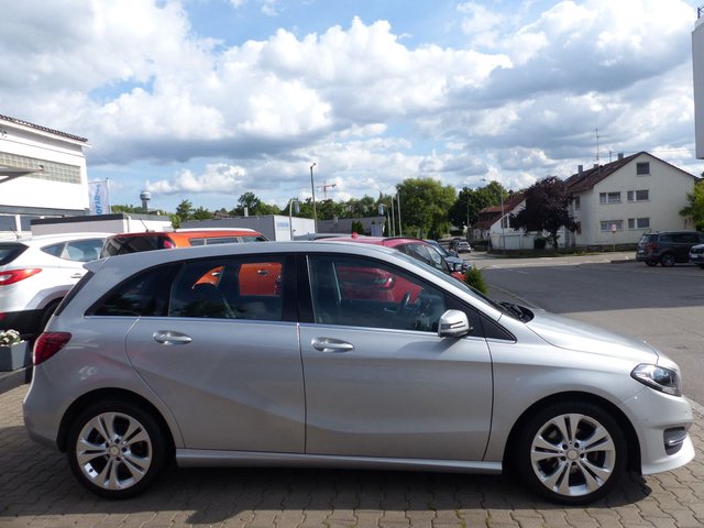 Mercedes-Benz B 180 CDIAutomatik*URBAN*NAVI*SHZ*TEMPOMAT* - bilder 9