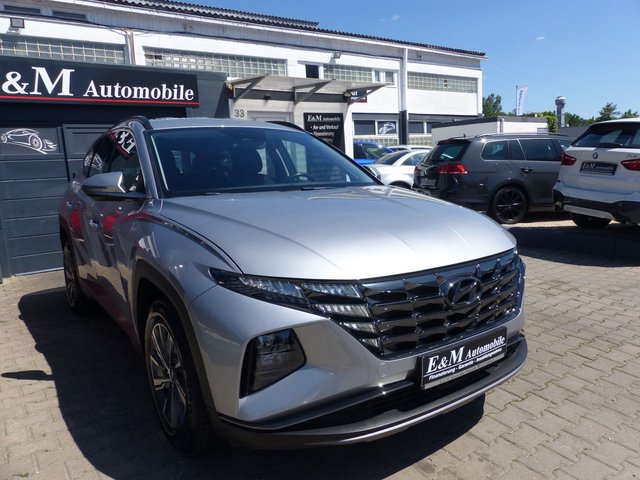 Hyundai TUCSON Select 2WD*NUR 86.730KM*NAVI*KAMERA*SHZ* - photo 2