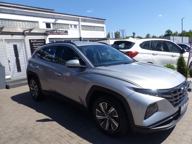 Hyundai TUCSON Select 2WD*NUR 86.730KM*NAVI*KAMERA*SHZ* - photo 3