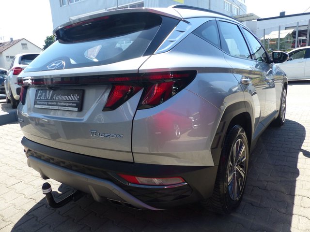 Hyundai TUCSON Select 2WD*NUR 86.730KM*NAVI*KAMERA*SHZ* - photo 7