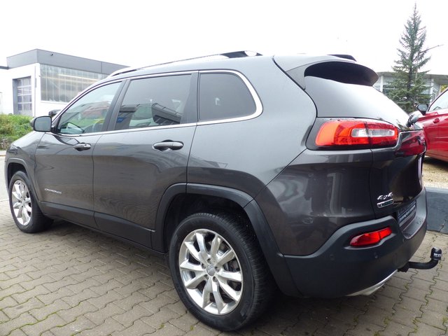 Jeep Cherokee Limited 4WD*NAVI*KAMERA*SHZ*AHK*XENON* - photo 6