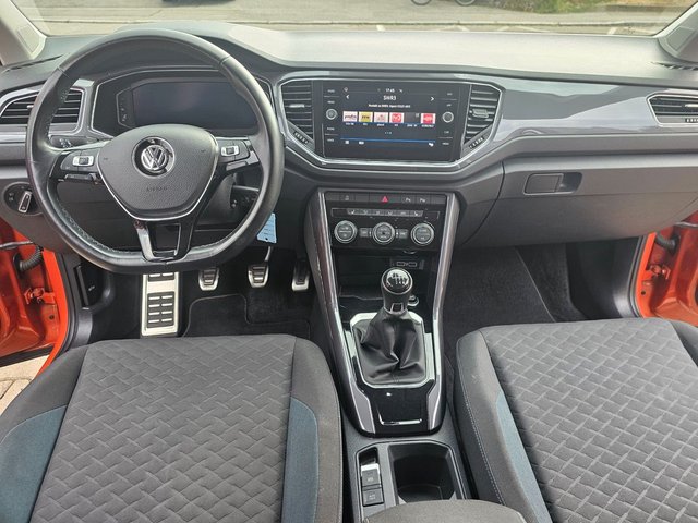 Volkswagen T-Roc IQ.DRIVE*NUR 80.750KM*NAVI*KAMERA*XENON* - foto 10