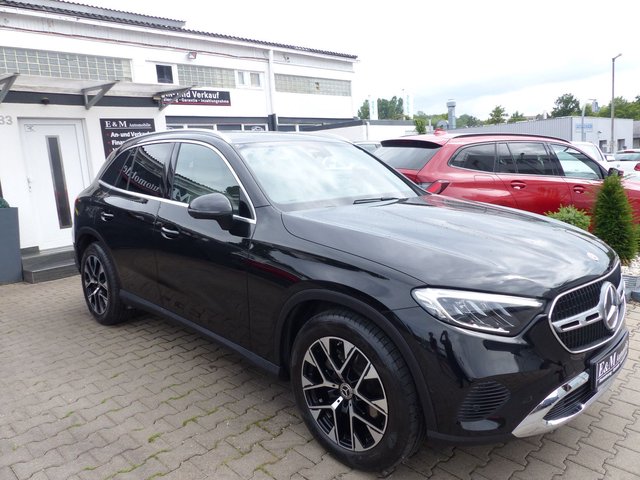 Mercedes-Benz GLC 200 4Matic Edition Avantgarde*NUR 9.782KM* - bilder 3