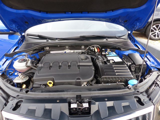 Skoda Octavia Kombi Tour *NAVI*PDC*SHZ*APPS*6.GANG** - photo 10