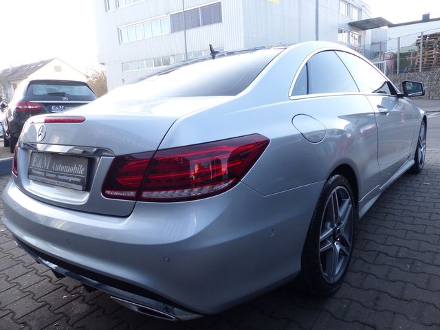 Mercedes-Benz E 200 E Coupe Automatik*LEDER*PANO*AMG PAKET*LED - bilder 7