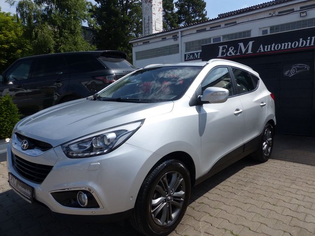 Hyundai ix35 Autom.*LEDER*XENON*AHK*PDC*SHZ*ALU*1.HAND - bilder 1