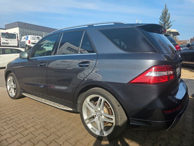 Mercedes-Benz ML 350 CDI BlueTec*AMG PAKET*PANO*AHK*XENON*SHZ - photo 5