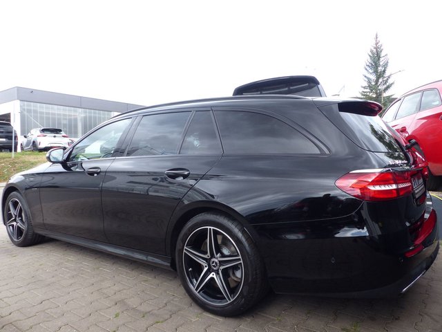 Mercedes-Benz E 300 Tde Automatik*AMG-LINE*NIGHT PAKET*ACC*LED - bilder 6