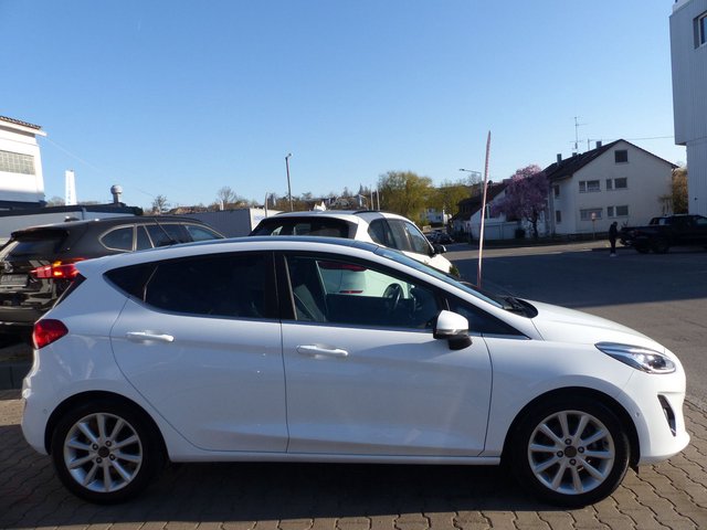 Ford Fiesta Titanium*PANORAMADACH*LED*PDC*SHZ*ALU* - bilder 9
