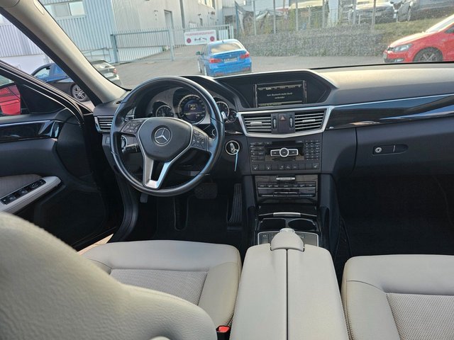 Mercedes-Benz E 250 Limousine*AVANTGARDE*NAVI*XENON*PDC*SHZ* - bilder 10