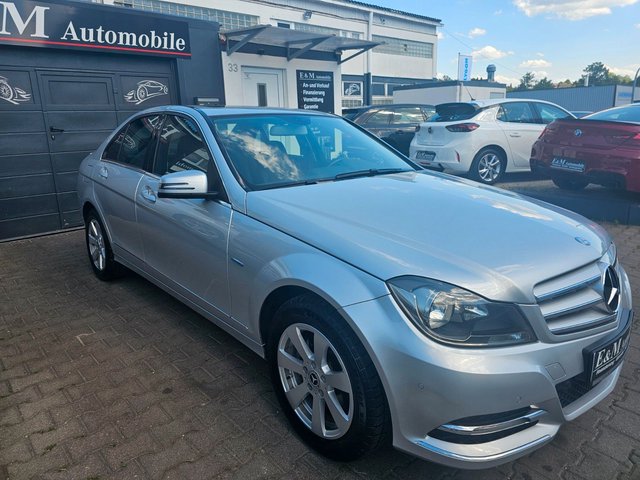 Mercedes-Benz C 220 CDI Avantgarde*NAVI*AHK*FACELIFT*LEDER* - foto 2