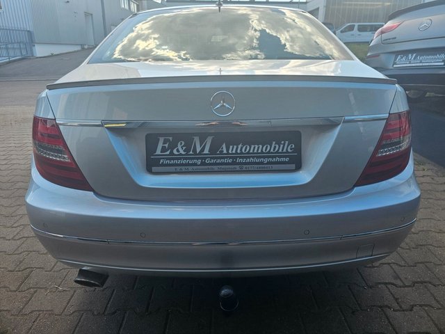 Mercedes-Benz C 220 CDI Avantgarde*NAVI*AHK*FACELIFT*LEDER* - foto 5