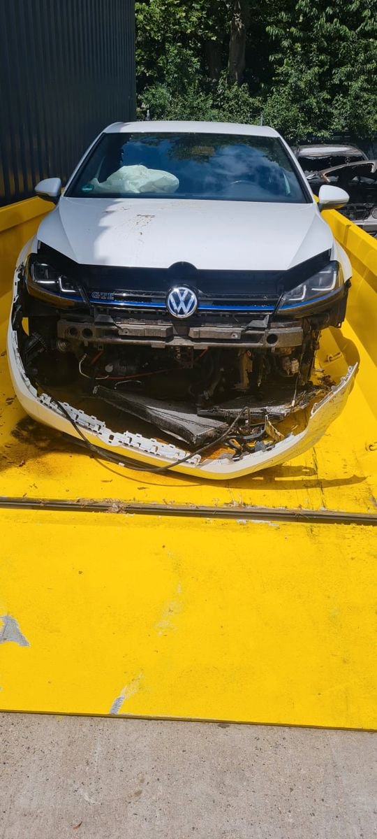 Volkswagen Golf VII Lim. GTE Automatik - bilder 5
