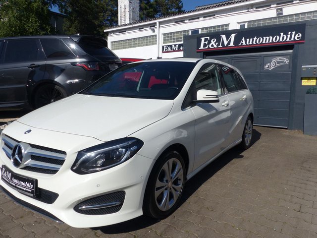 Mercedes-Benz B 250 Urban Automatik*NAVI*XENON*PDC*SHZ*LEDER* - bilder 1