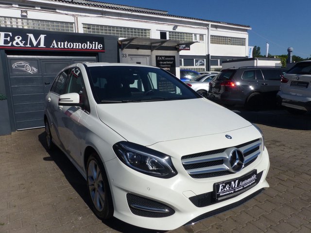 Mercedes-Benz B 250 Urban Automatik*NAVI*XENON*PDC*SHZ*LEDER* - bilder 4