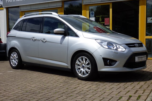Ford Grand C-MAX 1.6 TDCi Titanium AHK, 8 fach auf ALU, Parkassist, SHZ Gebrauchtwagen Kaufen | EZ 02/2013