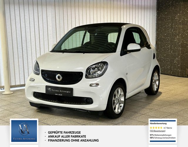 Smart fortwo coupe 1 Hand, Navigation, Tempomat, electric drive / EQ