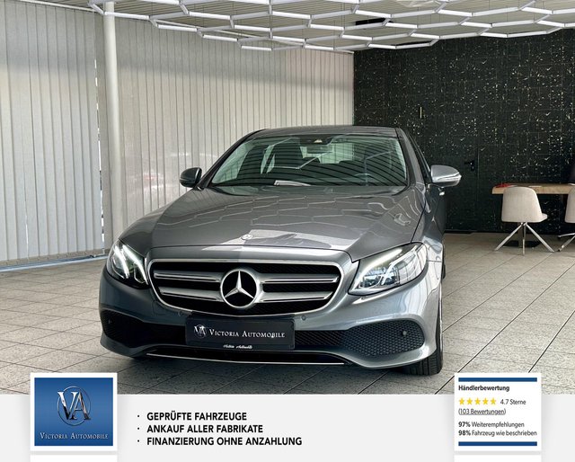 Mercedes-Benz E 200 Scheckheft , Gepflegt, Rückfahrkamera