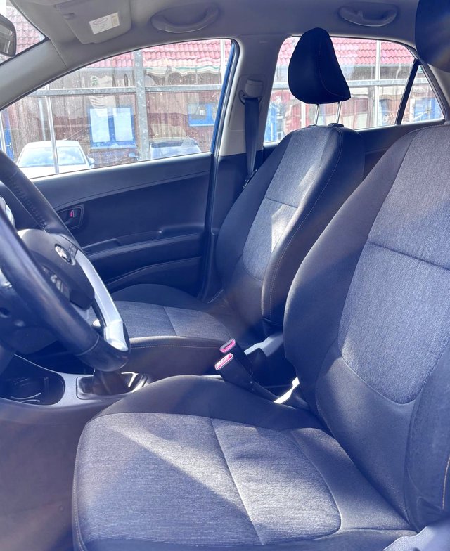 Kia Picanto 1.0 Sensation!  TÜV/GANZJAHRESREIF. - foto 4