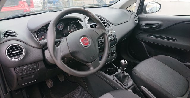 Fiat Punto 1.2 8V Pop  AHK/TÜV/FINANZ. - photo 3