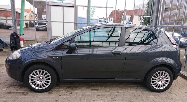 Fiat Punto 1.2 8V Pop  AHK/TÜV/FINANZ. - photo 2
