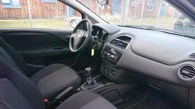Fiat Punto 1.2 8V Pop  AHK/TÜV/FINANZ. - photo 5