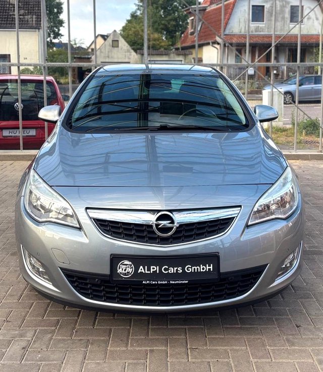 Opel Astra J 1.4 Turbo  EINPARKHILFE/SITZHEIZ./TEMPOMAT - photo 3