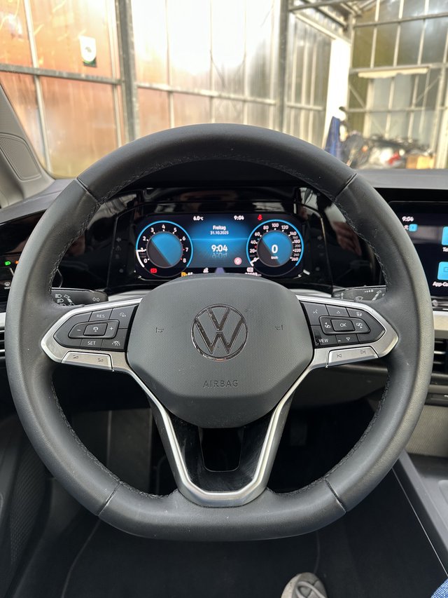 Volkswagen Golf VIII 1,5 TSI ACT Life  1.HAND/NAVI/SPURHAL. - photo 10