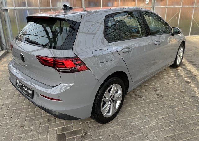 Volkswagen Golf VIII 1,5 TSI ACT Life  1.HAND/NAVI/SPURHAL. - photo 5