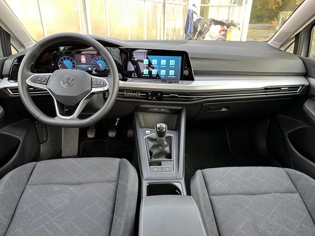 Volkswagen Golf VIII 1,5 TSI ACT Life  1.HAND/NAVI/SPURHAL. - photo 2