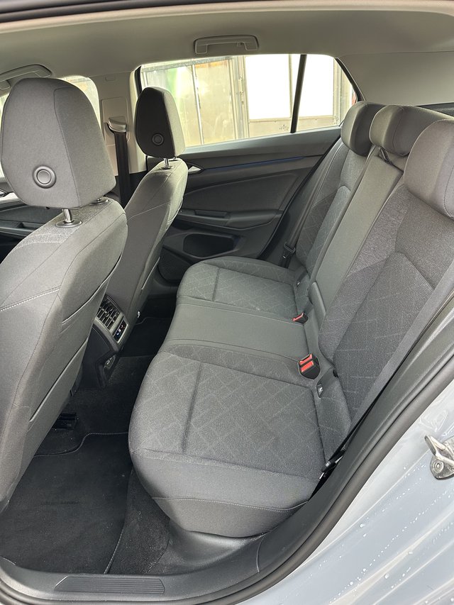 Volkswagen Golf VIII 1,5 TSI ACT Life  1.HAND/NAVI/SPURHAL. - photo 9