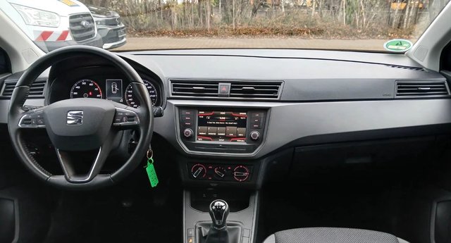 SEAT Ibiza 1.0 Style  CarPlay-NAVI/FRONT-ASSIST/PDC - foto 2