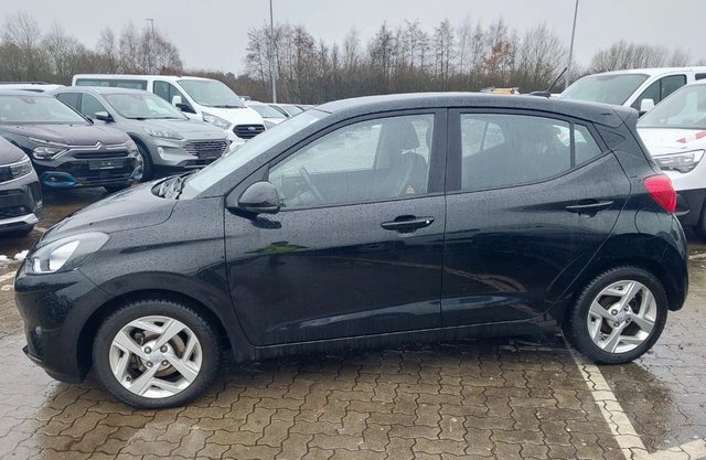 Hyundai i10 Trend  NAVI/SPURHALTE-ASSIST./1.HAND - bilder 7