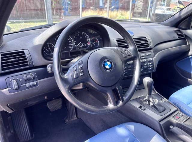 BMW 318 i AUTOMATIK Edition Lifestyle  SITZHEIZ./TÜV NEU - bilder 2