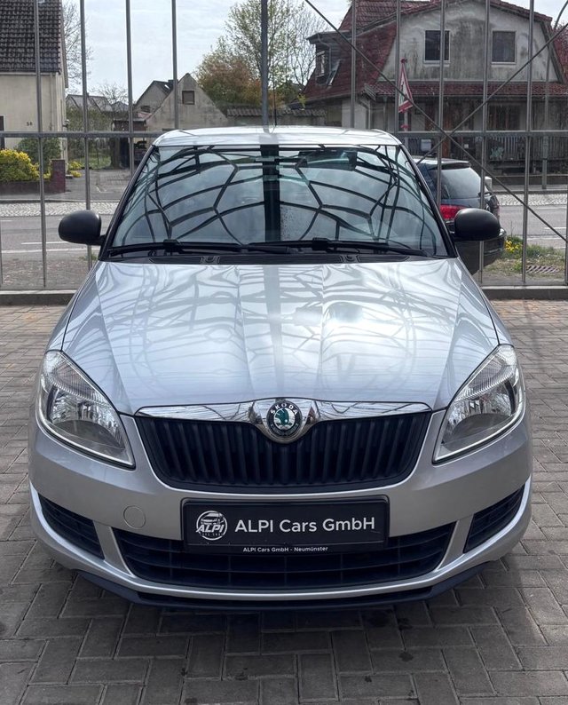 Skoda Fabia 1.2 TSI  TÜV + STEUERKETTE NEU - bilder 3