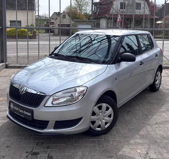Skoda Fabia 1.2 TSI  TÜV + STEUERKETTE NEU - bilder 1