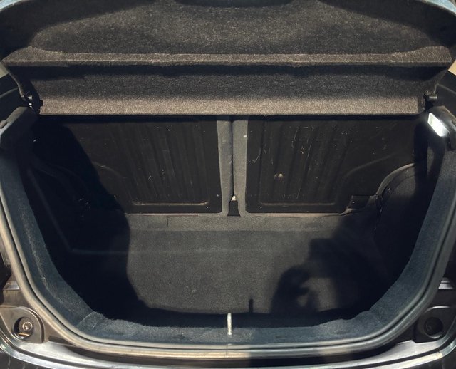 Ford Ka 1.2 Titanium  EINPARKHILFE / TÜV NEU - bilder 8