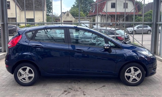 Ford Fiesta 1.2 Trend  4-TÜRER/TÜV - photo 8