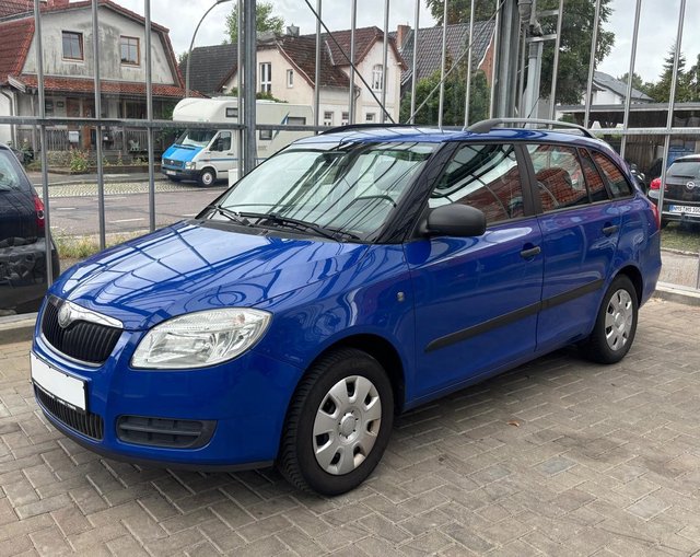 Skoda Fabia 1.2 Combi  TÜV NEU/STEUERKETTE NEU - photo 9