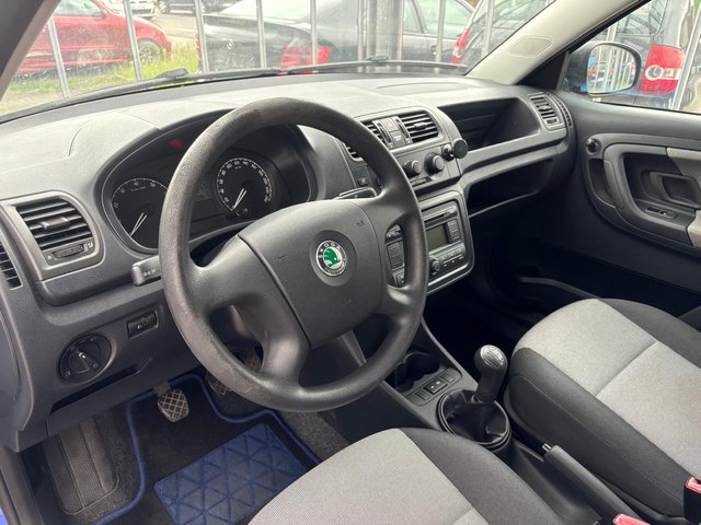 Skoda Fabia 1.2 Combi  TÜV NEU/STEUERKETTE NEU - photo 2