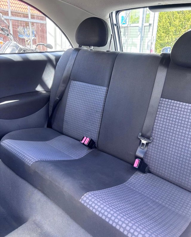 Opel Corsa C 1.0 Edition  TÜV + ÖLWECHSEL NEU - bilder 6