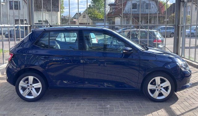 Skoda Fabia 1.0 MPI Cool Edition  EINPARKHILFE/TÜV NEU - photo 9
