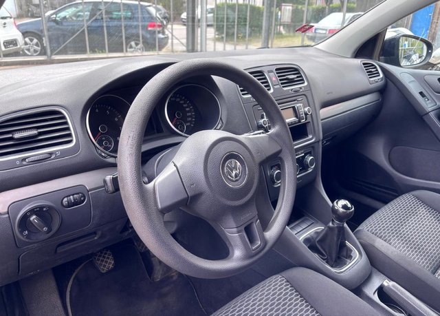 Volkswagen Golf VI 1.4 Trendline  TÜV + ÖLWECHSEL NEU - photo 2