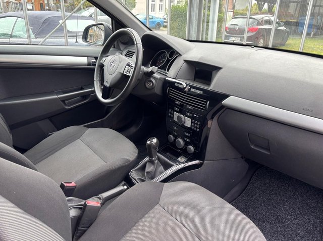 Opel Astra H 1.8 Caravan Edition  EINPARKHILFE/TÜV NEU - bilder 4